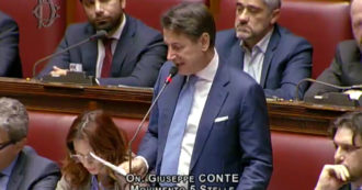 Copertina di Armi all’Ucraina, Conte: “Invio non può essere una routine. Pretendiamo un passaggio in Parlamento, governo venga a metterci la faccia”