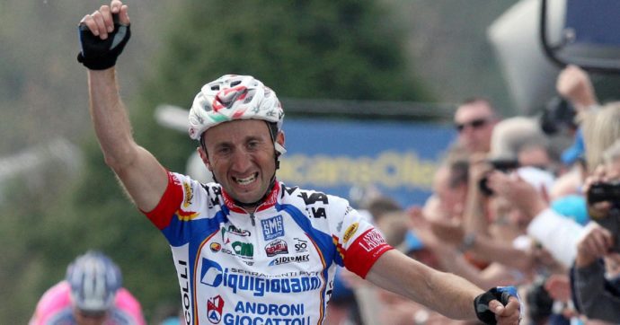 Vicenza, Rebellin ucciso da camion mentre era in bici