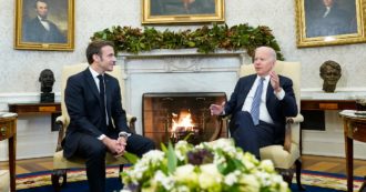 Ucraina, la diretta – Usa e Francia lanciano una conferenza per la pace a Parigi il 13 dicembre. Biden apre a un incontro con Putin. Mosca lancia Kerry come interlocutore