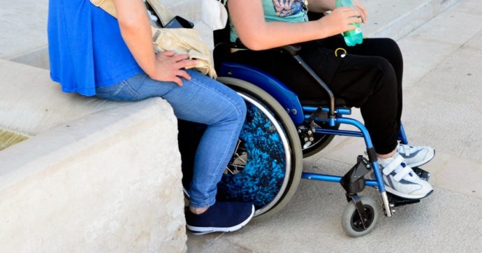 Disabili condannati a Bari per aver manifestato per i propri diritti: una pagina di malagiustizia