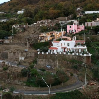 Copertina di Ischia e il dissesto idrogeologico: comprate casa? Informatevi