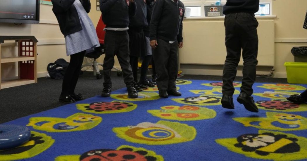 Streptococco A, allarme in Gran Bretagna per alcuni bambini morti a causa dell’infezione