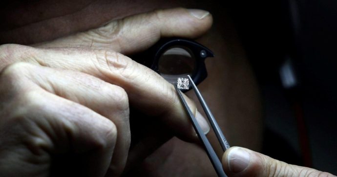 Wagner group expands its grip on the diamond sector in the Central African Republic