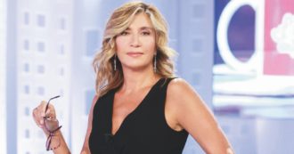 Copertina di Myrta Merlino, tutte le bizze della Diva (tra urla, cornetti, creme e cerette)