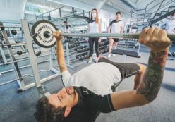 Copertina di Dalla dieta a punti alle palestre: la corsa per resistere allo tsunami dei farmaci dimagranti