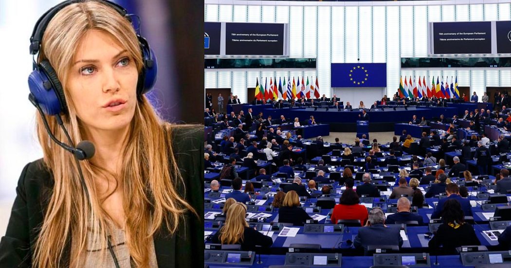 Mazzette dal Qatar al Parlamento Ue, il gruppo dei Socialisti: “Stop a lavori e voti su Stati del Golfo”. M5s: “Vicepresidente Kaili si dimetta”