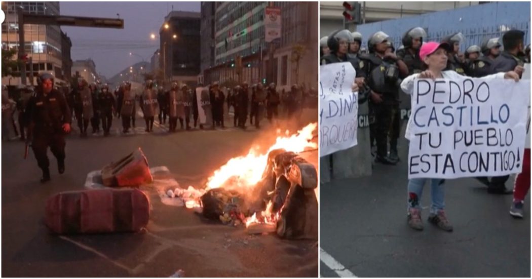 Perù, manifestanti scendono in strada per chiedere la liberazione dell’ex presidente Castillo. Violenti scontri con la polizia a Lima