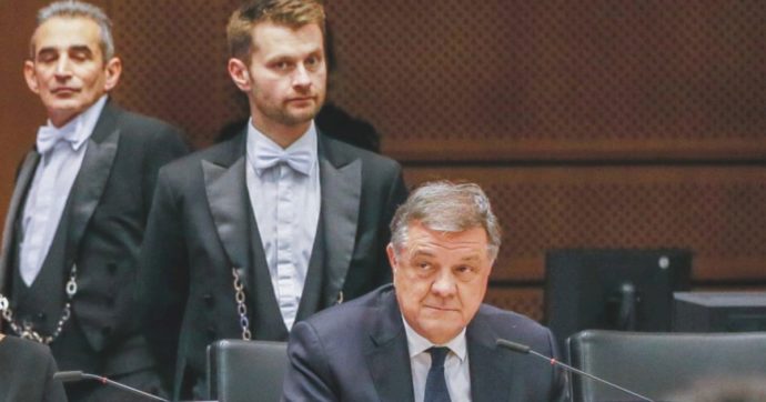 Caso Qatar. “C’è un socialista di troppo”: Kaili s’imbucò sui visti