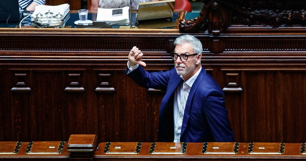 Manovra, sono 450 gli emendamenti segnalati. Mollicone su 18app: “La carta rimarrà, proposta verrà riformulata”