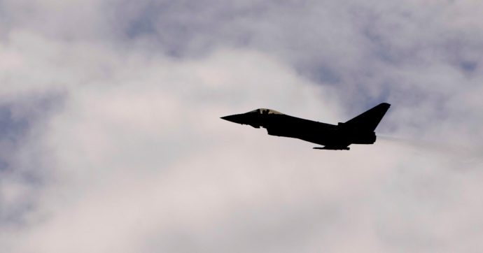 Caccia Eurofighter italiano precipita vicino a Marsala: recuperato il corpo senza vita del pilota