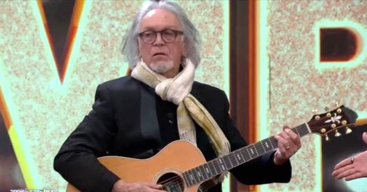 Grande Fratello Vip, la furia di Riccardo Fogli: “Ha spaccato la chitarra in mille pezzi”