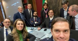 Copertina di Manovra, manca tutta la maggioranza: Pd, M5s e Verdi-Sinistra occupano la commissione. Poi il centrodestra torna e i lavori riprendono