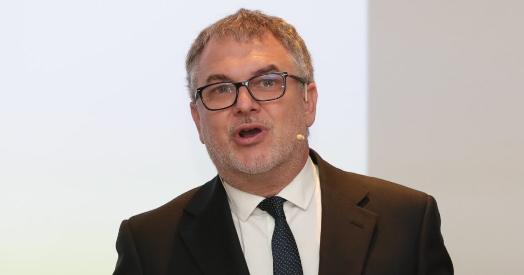 Lirio Abbate sollevato dalla direzione de L’Espresso. Il Cdr proclama stato di agitazione