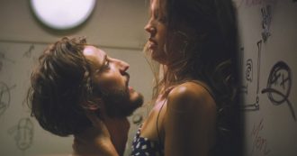 Copertina di L’amore è una comica, cinica e crudele “Masquerade”