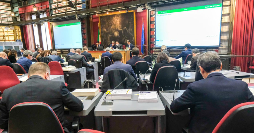 Manovra, tra le ipotesi una misura premio per le società di calcio e altri 200 milioni di euro tolti agli indigenti