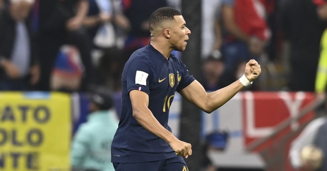 Finale Mondiali Qatar 2022, Argentina-Francia 3 a 3 dopo i supplementari: si va ai calci di rigore – la diretta