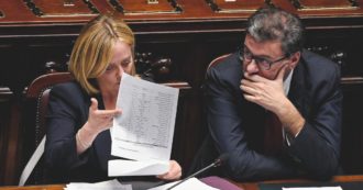 Copertina di Meloni cede sul Pos: ora resta l’obbligo. Taglio anche al reddito