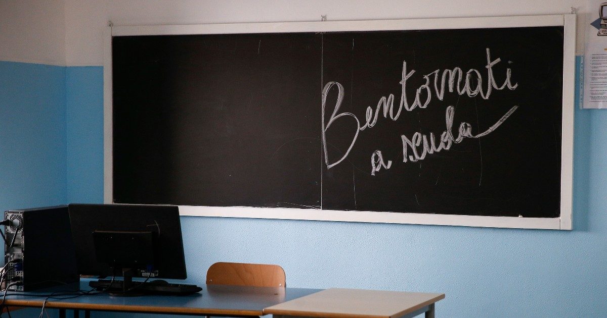 Precari Della Scuola, Ancora Niente Stipendio Ai Supplenti Che Hanno ...