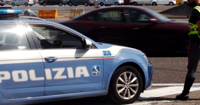 Treviso, finisce fuori strada per colpa di un’auto pirata: si salva ma viene travolto da un altro veicolo