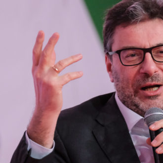 Copertina di Manovra in stallo, tranne che per la guerra ai poveri: il Fatto di domani 20 dicembre