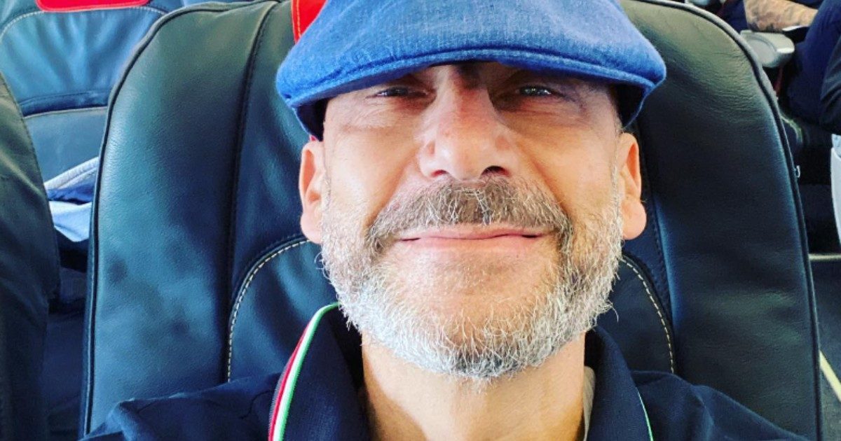 Gianluca Vialli morto, il rapporto del campione con la tv. Dalla Gialappa’s alle parole dette a Cattelan: “Vale la pena fare solo cose che amo”