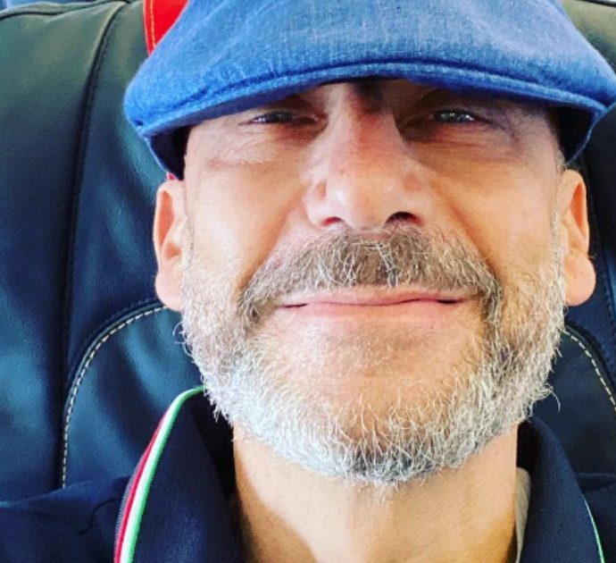 Gianluca Vialli morto, il rapporto del campione con la tv. Dalla Gialappa’s alle parole dette a Cattelan: “Vale la pena fare solo cose che amo”