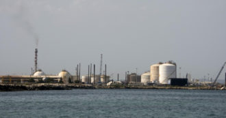 Copertina di “Finanziamenti dall’Asia per la Lukoil di Priolo, così la raffineria può operare nel rispetto delle sanzioni”