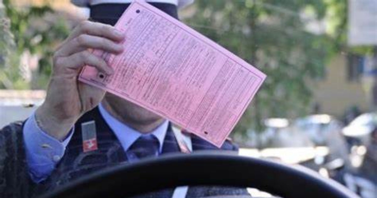 Le multe false invadono Firenze: dopo decine di segnalazioni, il Comune spiega come riconoscere la truffa