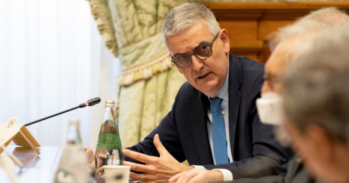 Morti Covid, addio al report Iss: “Non ce l’hanno più richiesto”