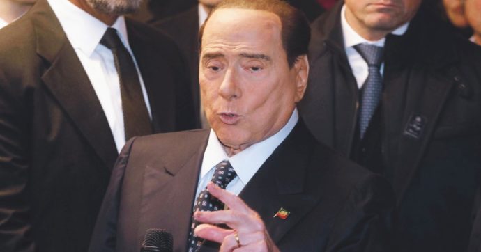 Manovra, Silvio Berlusconi telefonò a Sisto: “Voglio lo scudo penale”