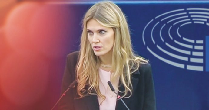 Tangenti & Qatar, Eva Kaili resta in carcere. “Usò fondi Ue per i viaggi”