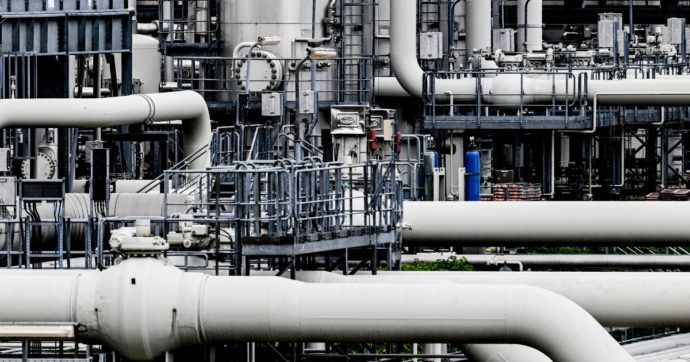 Gas, i prezzi scendono sotto il livello precedente l’invasione dell’Ucraina. In Italia consumi 2022 in calo del 9,5%