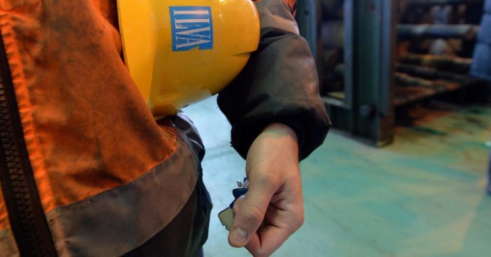 Ilva, dai dipendenti no a fondi pubblici ad Arcelor Mittal