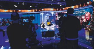 Copertina di La gara dei tg filogovernativi: Maggioni batte pure Mediaset