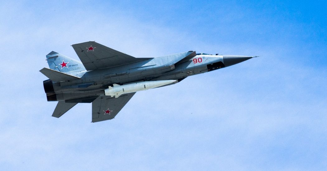 In Bielorussia esplode un caccia MiG-31K russo che può trasportare missili ipersonici