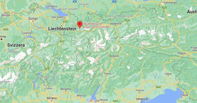 Valanga su una pista da sci in Austria, 8 persone trovate vive: si cercano due dispersi