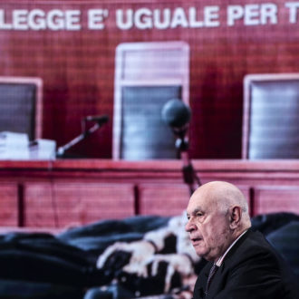 Copertina di Il piano per cancellare l’abuso d’ufficio: il Fatto di domani del 27 dicembre