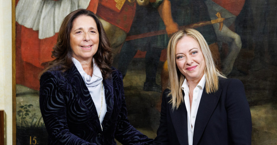 La sottosegretaria Rauti celebra su Twitter la fondazione del Msi di ispirazione fascista. Fornaro (Pd): “Meloni chiarisca”