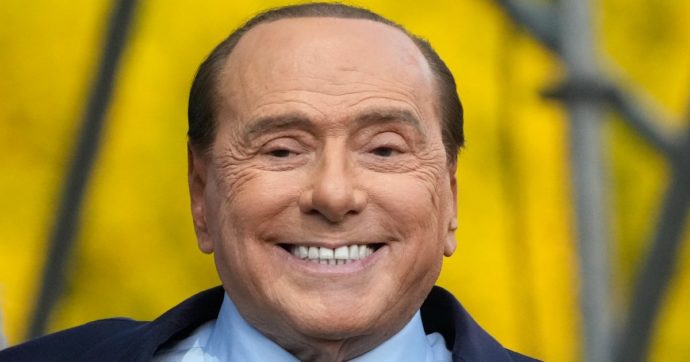 Berlusconi: “Sono l’unico al mondo ad avere presieduto G7, G8 e G20”. Ma non è vero