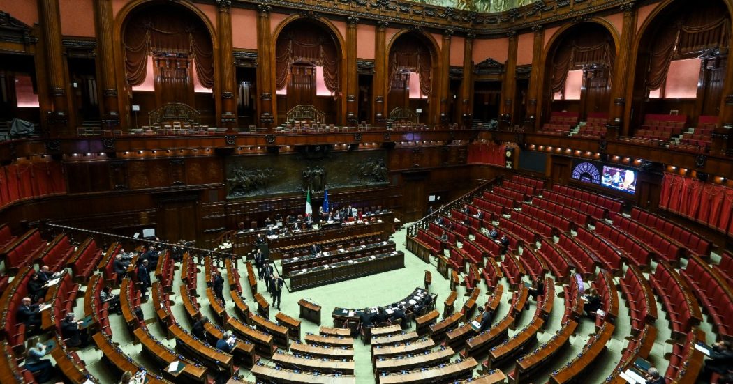 Decreto rave, alla Camera il governo mette la fiducia sul testo che salva i colletti bianchi dal carcere