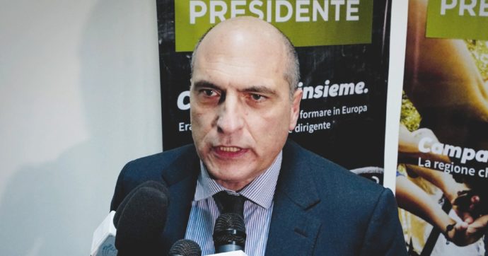 De Magistris:  “Manfredi dica perché scelse Cozzolino”