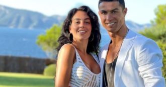 Copertina di Cristiano Ronaldo e Georgina Rodriguez cercano un maggiordomo: lo stipendio è vertiginoso