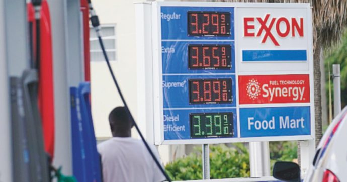 Copertina di Extraprofitti, il colosso Exxon  fa causa all’Ue per la nuova tassa