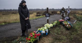 Copertina di Guerra in Ucraina: “Russi hanno lasciato Kreminna, in Luhansk”. Centinaia di civili in fuga da Kherson