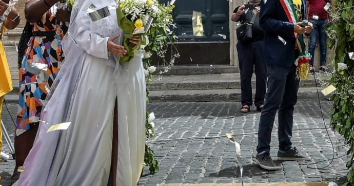 Abruzzo, gli sposi sono sordomuti e il matrimonio si celebra con la lingua dei segni
