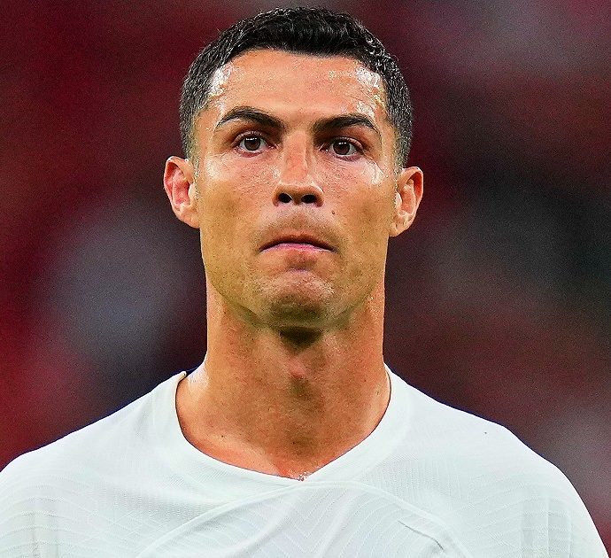 Cristiano Ronaldo rischia 100 frustate in Iran: “Ha baciato una tifosa, può essere adulterio”