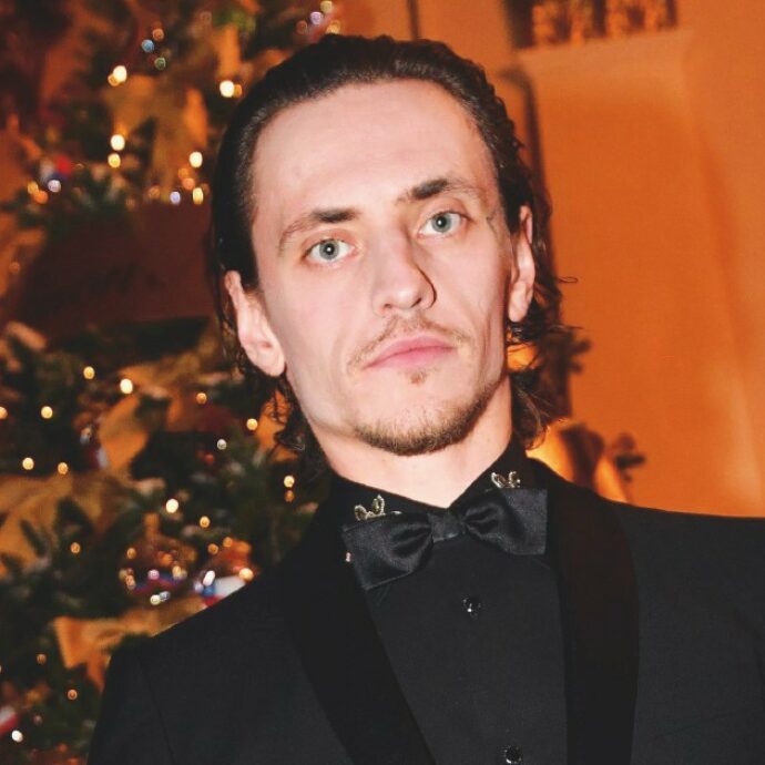 Sergei Polunin lascia la Russia, il ballerino con tatuato Putin sul petto rivela: “Mi dispiace per quello che ho potuto o non ho potuto fare, ma starò meglio”