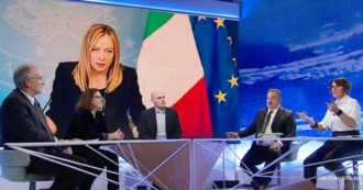 Copertina di Crosetto manda un messaggio a Telese durante la diretta di In Onda: “Questa cosa non va bene…”. Lucia Annunziata tiene il punto