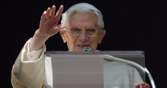 Copertina di Benedetto XVI morto, il testamento spirituale di Joseph Ratzinger: il testo integrale