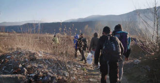 Copertina di I migranti respinti dall’Italia al confine sloveno mostrano l’orrore delle “riammissioni”. Un film sulla prassi che il governo vuole riattivare
